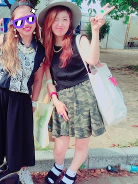 「GALLERIE（ギャレリー）のアイテム（Tシャツ/カットソー）」を使った、ぺぇたさん（レディース・157cm）の秋コーディネート