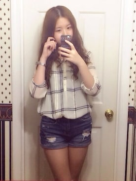 「Abercrombie&Fitch（アバークロンビーアンドフィッチ）のアイテム（その他トップス）」を使った、鄭婉玲さん（レディース・171cm）の秋コーディネート