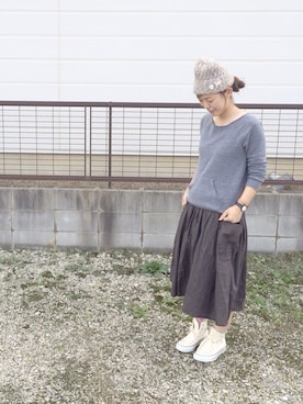 「アイテム（ブローチ/コサージュ、ホワイト系）」を使った、りえこさん（レディース・165cm）の秋コーディネート