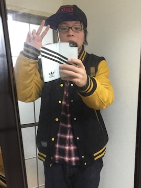 「LIBE BRAND UNIVS（ライブ・ブランド・ユニバース）のアイテム（ジャケット/アウター）」を使った、ナジィさん（メンズ・176cm）の秋コーディネート