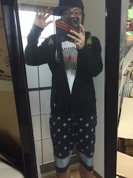 ナジィさんのコーディネート