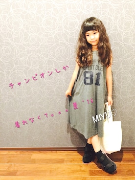 「quoti use fith（クゥオティ　ユース　フィス）のアイテム（シューズ）」を使った、miyuさん（キッズ・110cm）の夏コーディネート