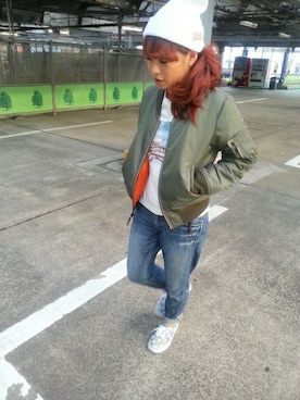 「AVIREX（アヴィレックス）のavirex/アヴィレックス/レディース/MA-1　LIGHT ZONE/MA-1　ライトゾーン（MA-1、グリーン系）」を使った、Akaneさん（レディース・155cm）の夏コーディネート