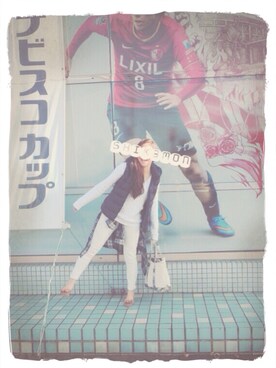 「サッカー」｜「アイテム（ダウンベスト）」を使った、しかもんさん（レディース・155cm）の秋コーディネート