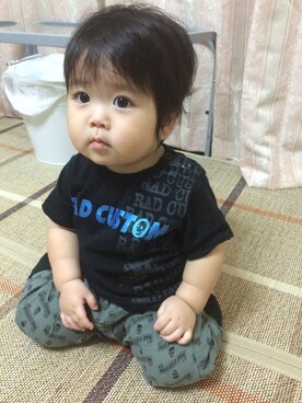 「RAD CUSTOM（ラッドカスタム）のアイテム（Tシャツ/カットソー、ブラック系）」を使った、suzu×renさん（キッズ・70cm）の秋コーディネート