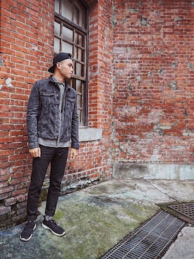 Issac Kuさんのコーディネート