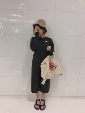 「no brand（ノーブランド）のアイテム（サンバイザー、ベージュ系）」を使った、KoeyCさん（レディース・165cm）の秋コーディネート
