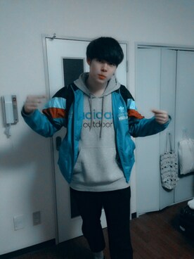 「韓国」｜「アイテム（ナイロンジャケット）」を使った、Sunaoさん（メンズ・174cm）の冬コーディネート