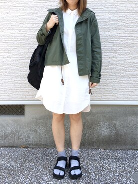 「Right-on（ライトオン）のアイテム（マウンテンパーカー）」を使った、ayanoさん（レディース・160cm）の春コーディネート