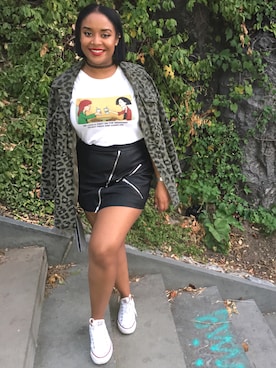 「MTV（エムティーヴィー）のアイテム」を使った、Charlenne Floresさん（レディース・165cm）の秋コーディネート