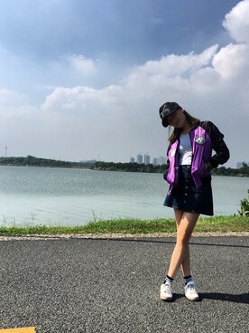 「AAのアイテム（トップス）」を使った、卜系扣小姐さん（レディース・159cm）の冬コーディネート