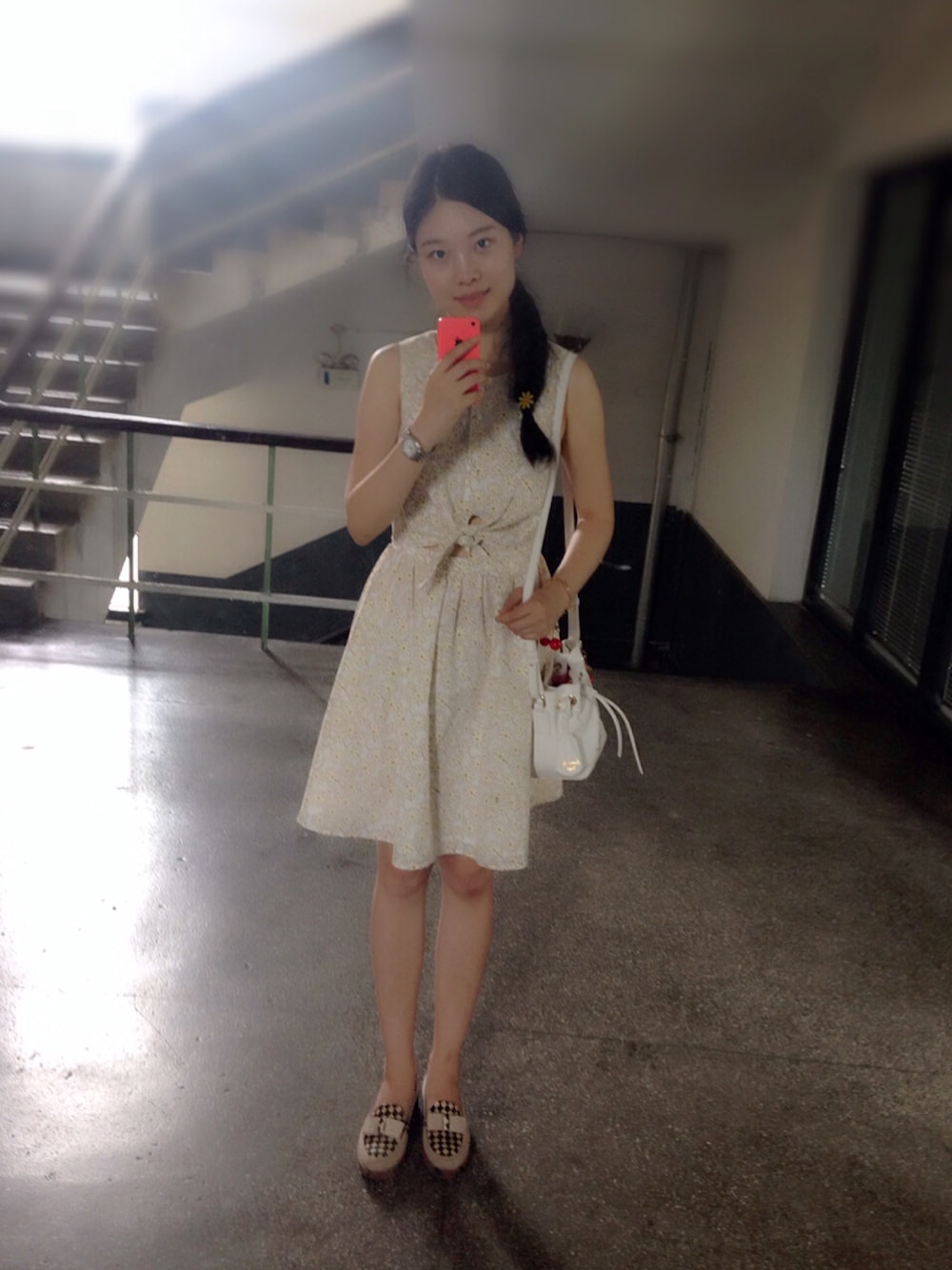 「Diet Mountain Dew」｜「Honeysのアイテム（ワンピース、イエロー系）」を使った、Monicaさん（レディース・168cm）の夏コーディネートの1枚目の写真
