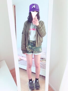 「迷彩パンツ」｜「アイテム（ブルゾン）」を使った、marikoさん（レディース・151cm）の冬コーディネート