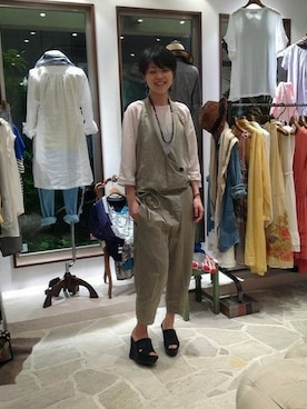 「B'2nd（ビーセカンド）のアイテム（サロペット/オーバーオール）」を使った、B'2nd roit jiyugaokaさん（レディース・164cm）の春コーディネート