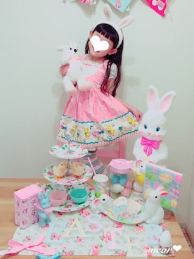「Shirley temple」｜ぽよいちごさん（キッズ・110cm）の春コーディネート
