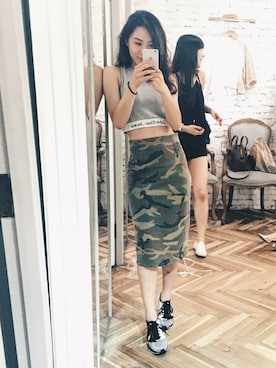 「Nike flyknit」｜Elieababyさん（レディース・160cm）の秋コーディネート