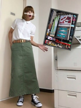 「カーキスカート」｜「アイテム（その他）」を使った、31さん（レディース・164cm）の秋コーディネート