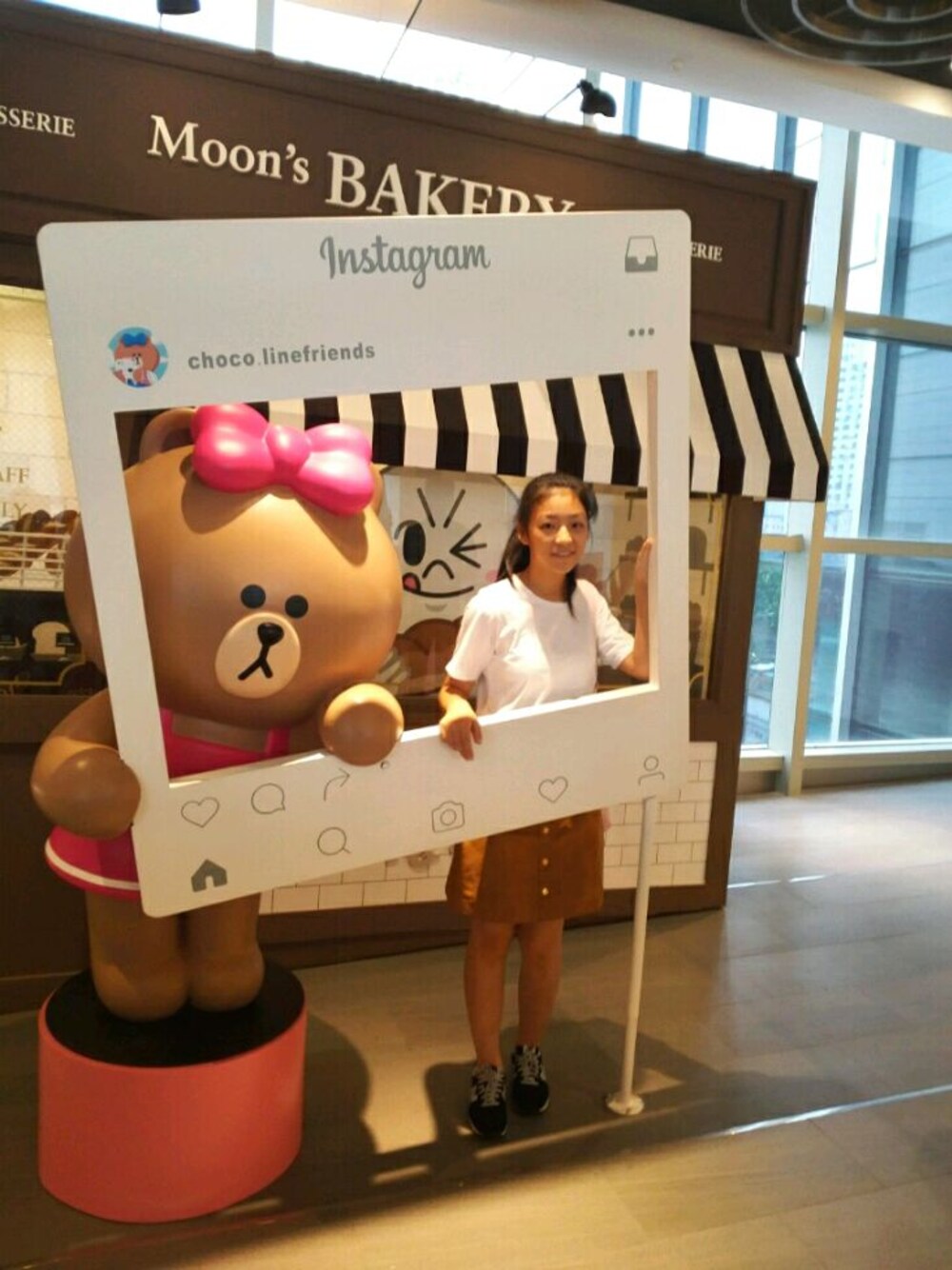 「LINE FRIENDS」｜「H&Mのアイテム（スカート、ブラウン系）」を使った、neneさん（レディース・162cm）の夏コーディネートの1枚目の写真