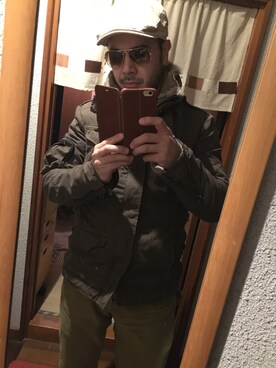 「ティアドロップサングラス」｜「アイテム（ジャケット/アウター）」を使った、johnさん（メンズ・175cm）の冬コーディネート