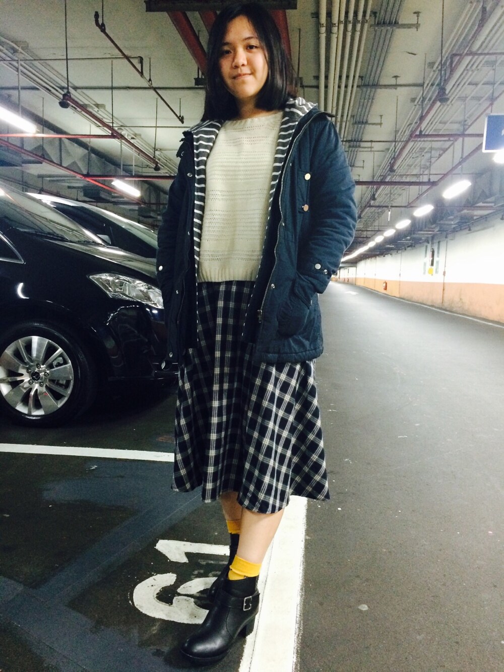 「QUEEN SHOPのアイテム（ニット/セーター、ベージュ系）」を使った、ななみ✨さん（レディース・165cm）の冬コーディネートの1枚目の写真