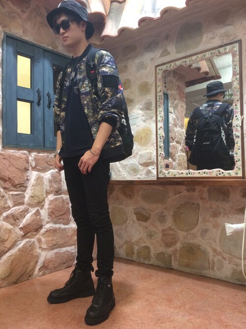 ララドゥ Supreme のバックパック リュックを使ったコーディネート Wear