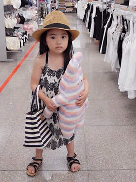 邵圓圓さんのコーディネート