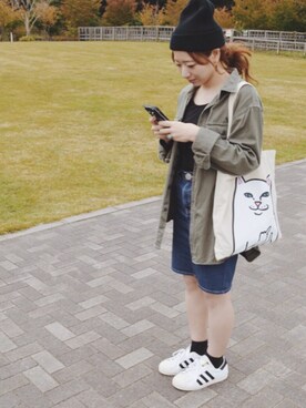 「RIPNDIP（リップンディップ）のアイテム（バッグ）」を使った、n▲tsük!さん（レディース・155cm）の秋コーディネート