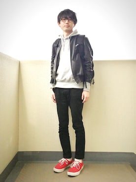 「et vous（エヴー）のアイテム」を使った、エーデルワイス門田樹さん（メンズ・168cm）の春コーディネート