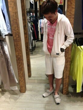 VENCE EXCHANGE MEN'S STAFFさん（メンズ・173cm）の春コーディネート