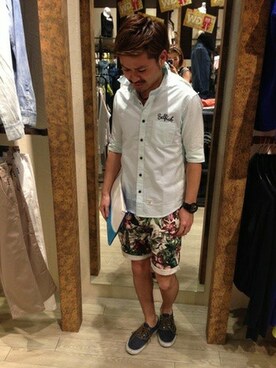 VENCE EXCHANGE MEN'S STAFFさん（メンズ・173cm）の春コーディネート
