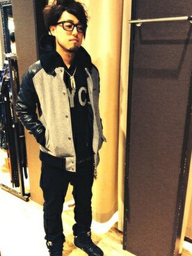 「アイテム（スタジャン、シルバー系）」を使った、VENCE EXCHANGE MEN'S STAFFさん（メンズ・173cm）の秋コーディネート