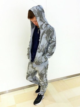 「スエット」｜VENCE EXCHANGE MEN'S STAFFさん（メンズ・173cm）の秋コーディネート