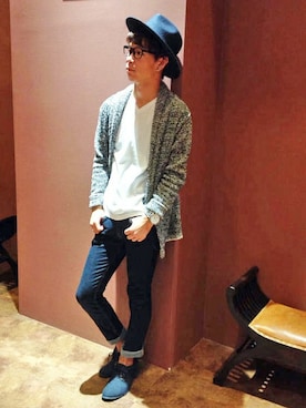 「スエードシューズ」｜「アイテム（カーディガン/ボレロ）」を使った、VENCE EXCHANGE MEN'S STAFFさん（メンズ・173cm）の秋コーディネート