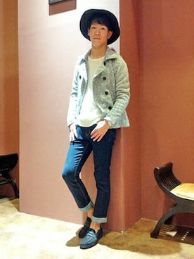 「ツバ広ハット」｜「アイテム（ピーコート）」を使った、VENCE EXCHANGE MEN'S STAFFさん（メンズ・173cm）の秋コーディネート