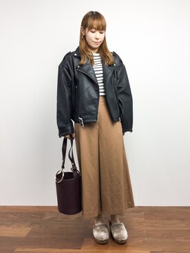 「STRAWBERRY-FIELDS（ストロベリーフィールズ）のアイテム（パンツ）」を使った、SUBさん（レディース・154cm）の秋コーディネート