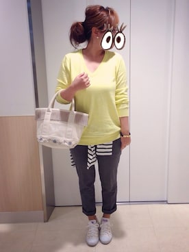 「ペタンコ靴」｜「アイテム（スラックス）」を使った、KANAさん（レディース・157cm）の春コーディネート