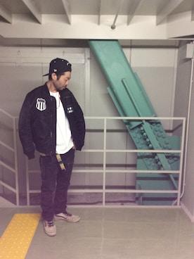 「アイテム（MA-1）」を使った、mur@さん（メンズ・171cm）の夏コーディネート