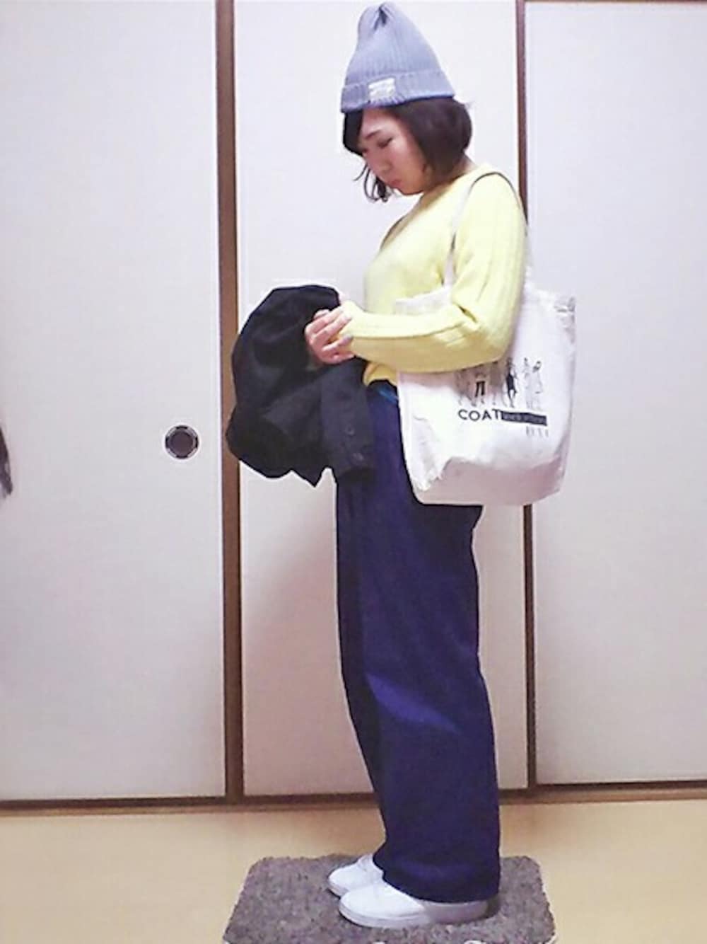 「ラフ、春」｜「no brandのアイテム（ニットキャップ/ビーニー、グレー系）」を使った、mikitaroさん（レディース・154cm）の冬コーディネートの1枚目の写真