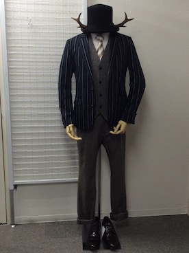 「TAKEO KIKUCHI（タケオキクチ）のアイテム（その他シューズ）」を使った、losguaposさん（メンズ・165cm）の秋コーディネート