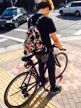 「STUSSY（ステューシー）のアイテム（食器/キッチン）」を使った、faunoさん（メンズ・178cm）の夏コーディネート