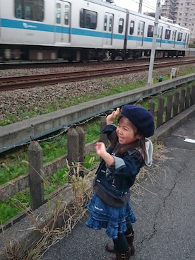 「Right-on（ライトオン）のアイテム（ハンチング/ベレー帽）」を使った、little-hopeさん（キッズ・90cm）の秋コーディネート