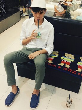 「TOPMAN（トップマン）のアイテム（帽子）」を使った、C.Weiさん（メンズ・179cm）の秋コーディネート