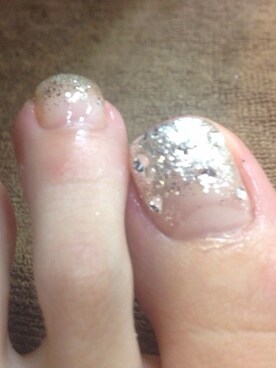 「ネイル」｜えりかさん（レディース・168cm）の冬コーディネート