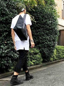 「アイテム（ウォレットチェーン）」を使った、Ryunosuke Terashiさん（メンズ・175cm）の秋コーディネート