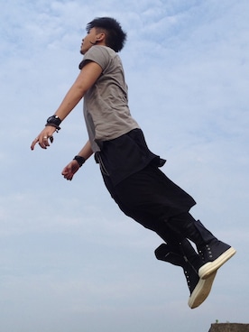 「DRKSHDW by RICK OWENS（ダークシャドウ バイ リックオウエンス）のアイテム（ブーツ）」を使った、LCFungさん（メンズ・183cm）の夏コーディネート