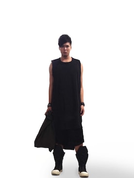「DRKSHDW by RICK OWENS（ダークシャドウ バイ リックオウエンス）のアイテム（ブーツ）」を使った、LCFungさん（メンズ・183cm）の夏コーディネート