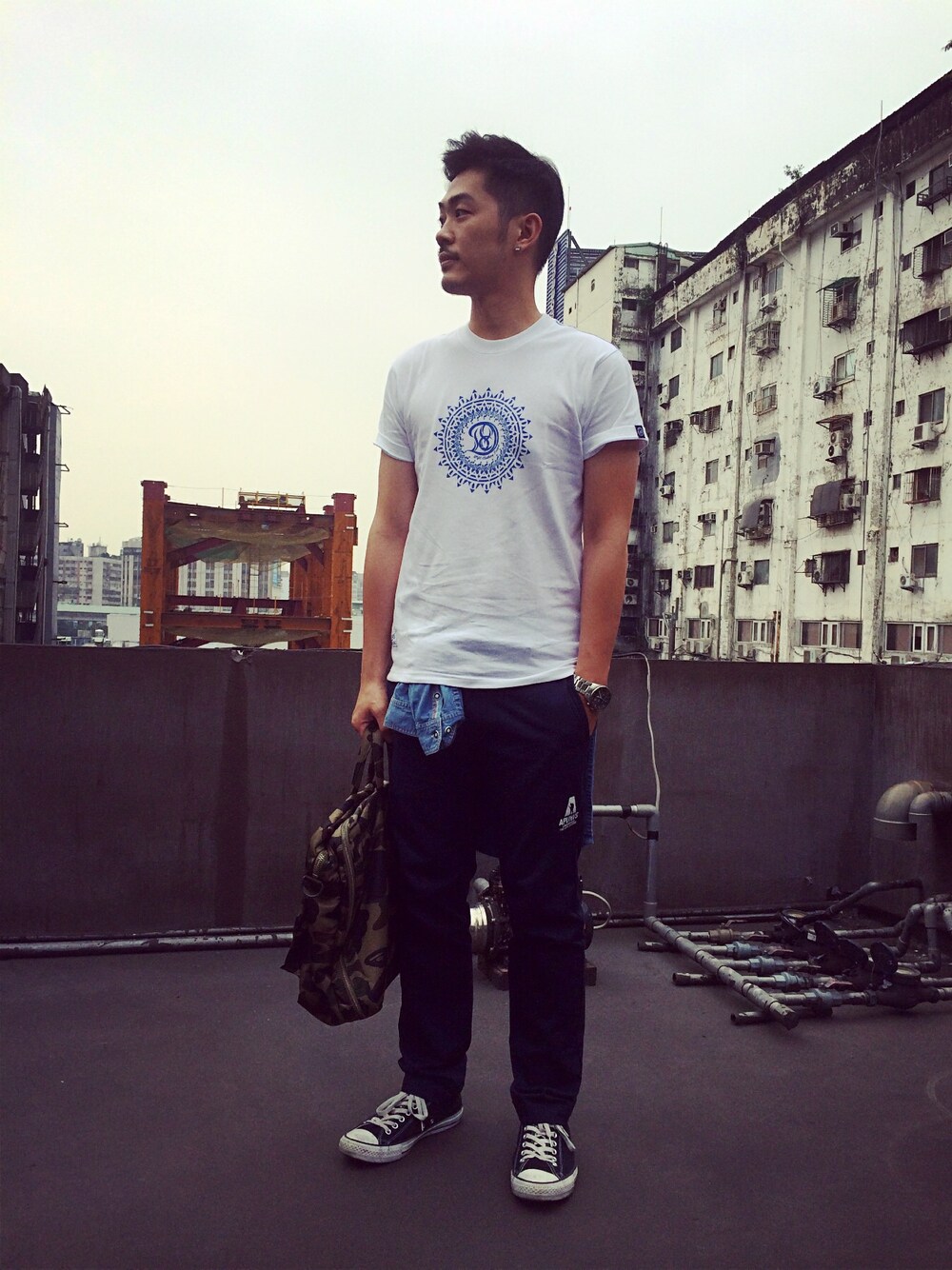 「evelyn、DYC、DYC clothing Taipei」｜「DYC clothingのDYC Hope Tee（Tシャツ/カットソー、ホワイト系）」を使った、DYCTEAM®_McFlyさん（メンズ・175cm）の夏コーディネートの1枚目の写真