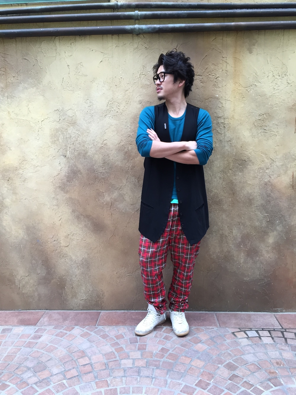 Ann DEMEULEMEESTERのベストを使った人気ファッションコーディネート