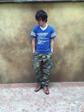 「アイテム（カーゴパンツ）」を使った、今井としひろさん（メンズ・172cm・30代）の春コーディネート