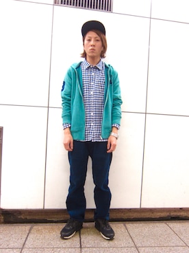 「アイテム（パーカー、グリーン系）」を使った、norikazuさん（メンズ・165cm）の春コーディネート